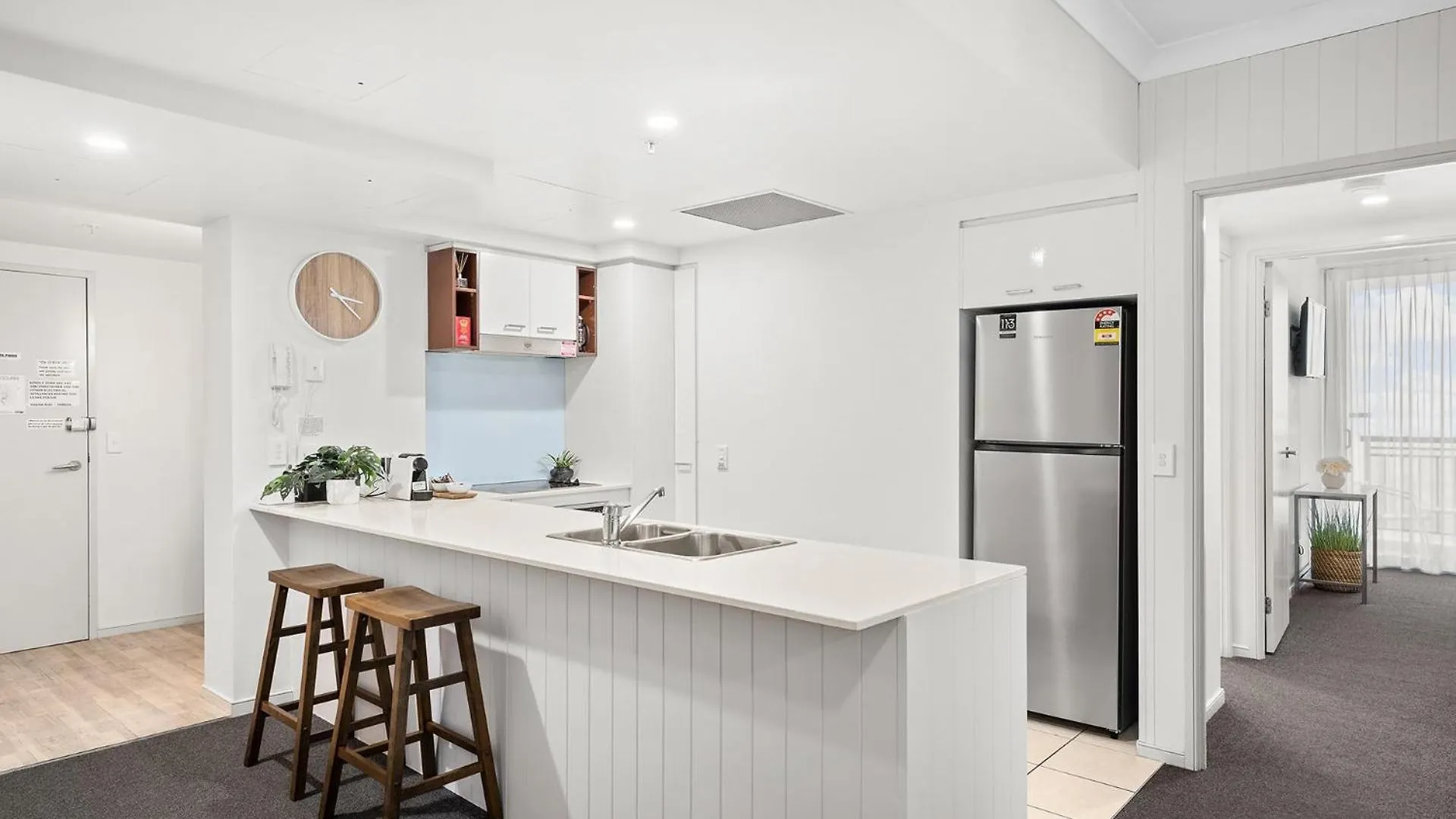 Deluxe 2 Bedroom Apartment Ocean And Hinterland Views Gold Coast